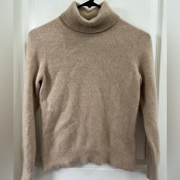 Cashmere turtleneck - Picture 1 of 7